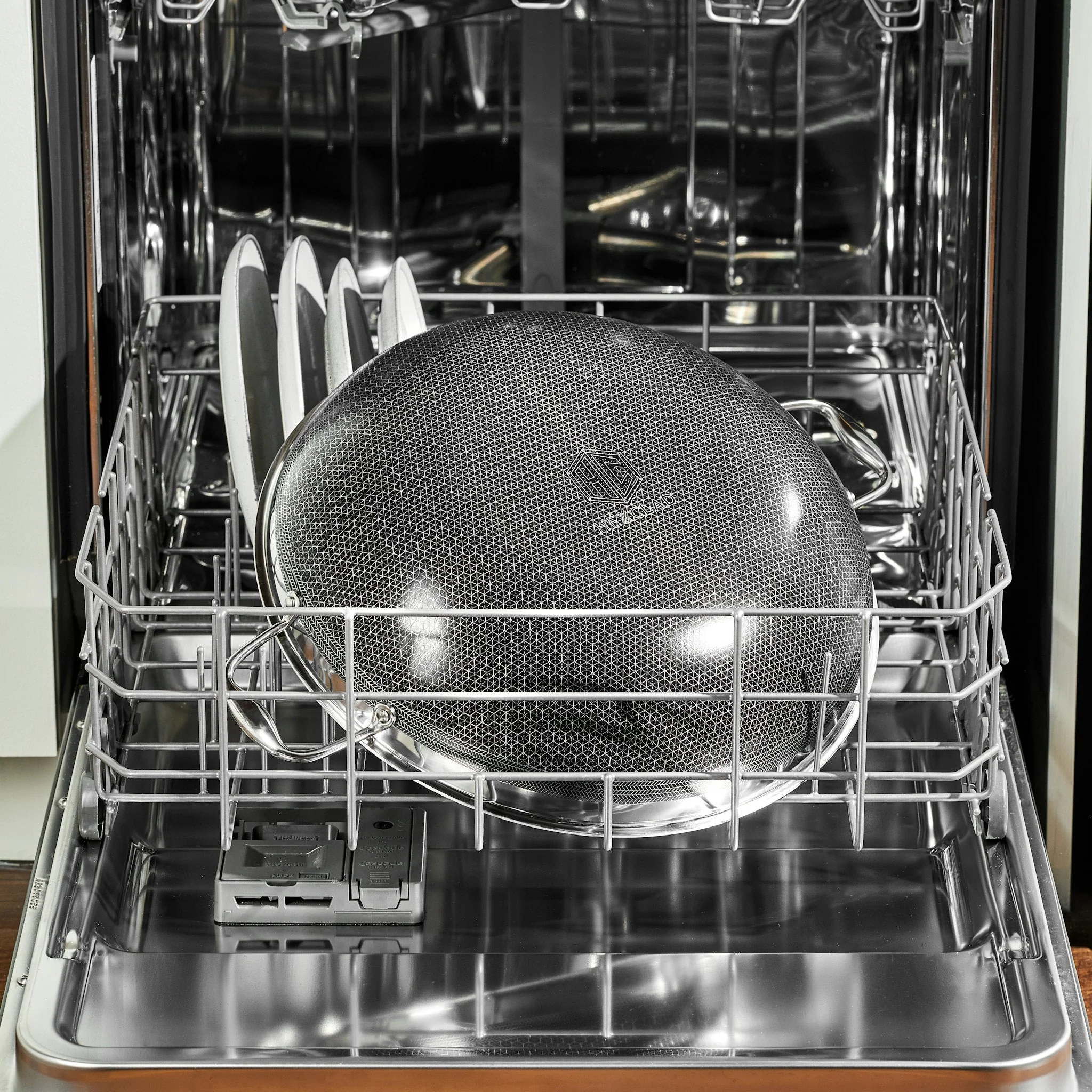 14" Hybrid Wok with Lid (35cm) - Image 8