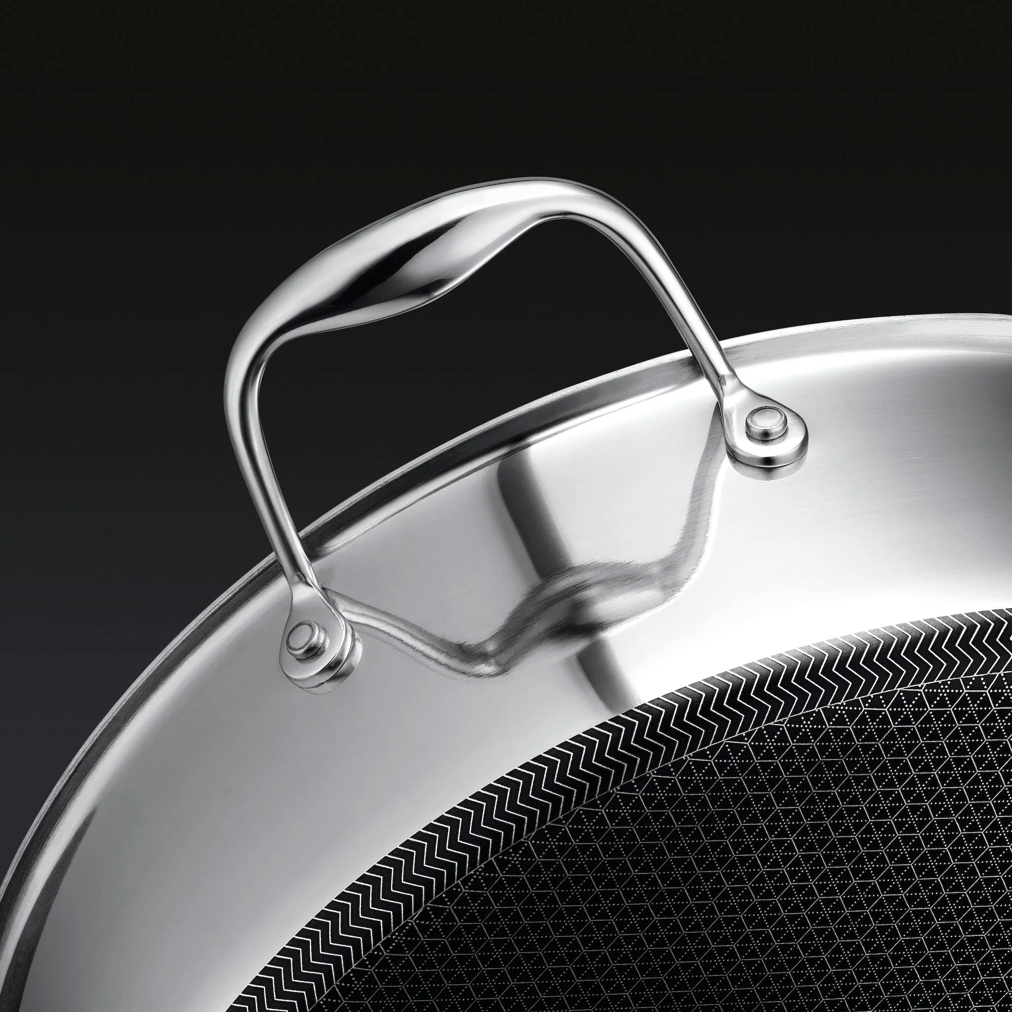 7QT Hybrid Deep Sauté Pan/Chicken Fryer with Lid (6.6 L) - Image 3