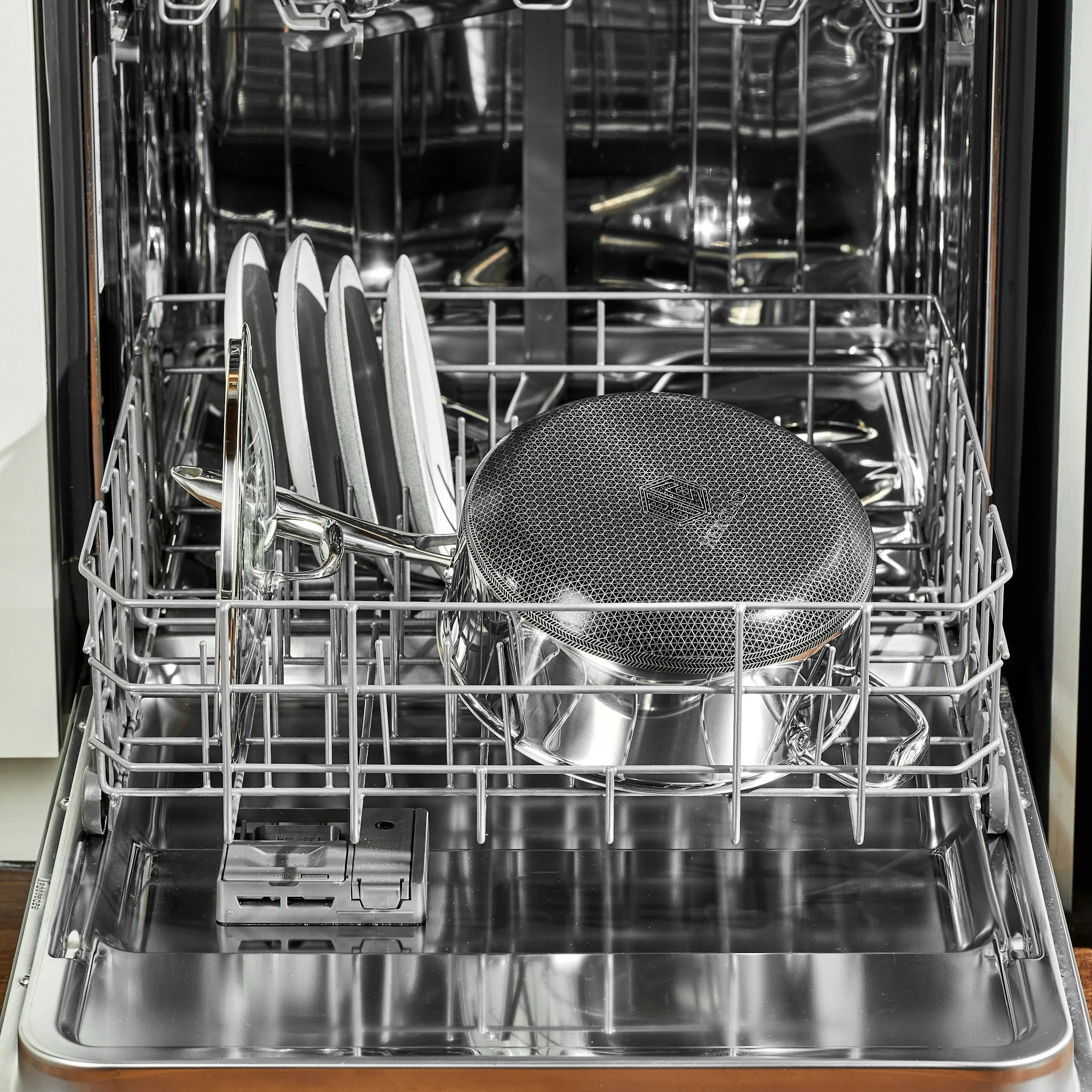 3QT Hybrid Saucepan (2.8 L) - Image 8