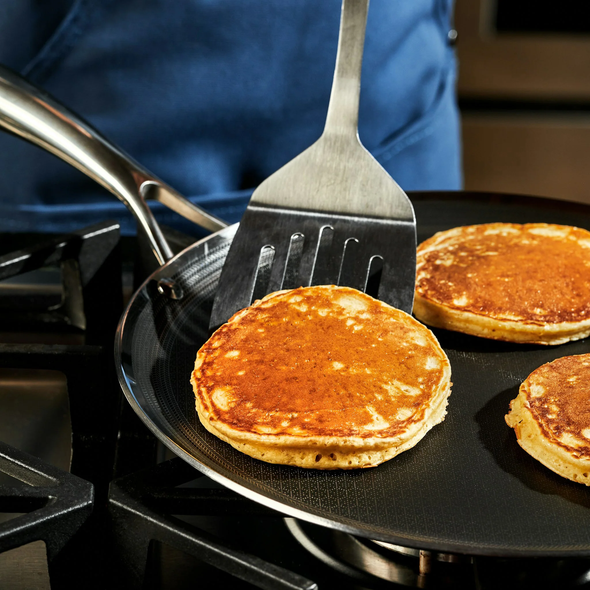 12" Hybrid Griddle Pan (30cm) - Image 4